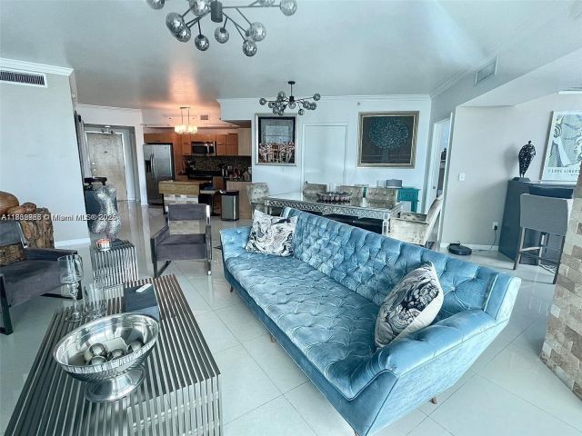 Apartment for sale  Unit #3602 - photo 6239034