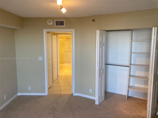 Apartment for sale  Unit #2207 - photo 6240846