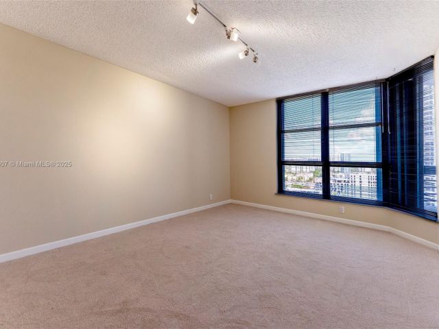 Apartment for sale  Unit #2207 - photo 6240848