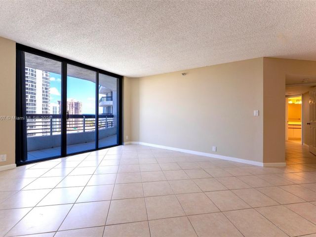 Apartment for sale  Unit #2207 - photo 6240858