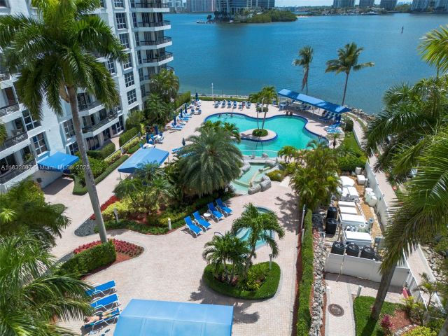 Apartment for sale  Unit #2207 - photo 6240862