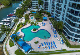 Apartment #2207 at Mystic Pointe 500