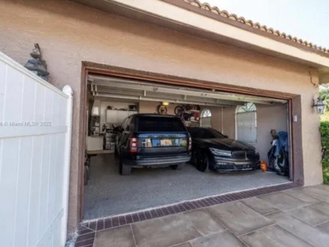 Home for sale at 423 NE 3rd Street - photo 6240119