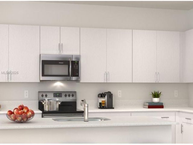 Home for rent at 12925 NW 23RD PL 12925 - photo 6259872