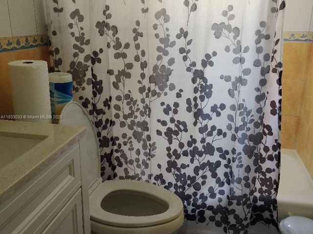 Home for rent at 16475 SW 248th St 16475 - photo 6239536