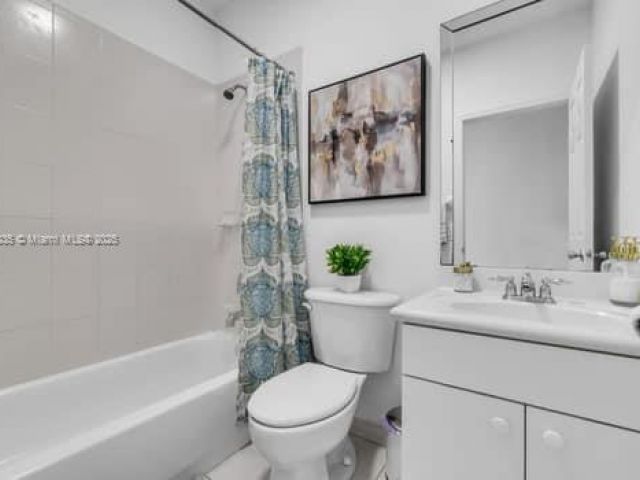 Home for sale at 7936 SW 164th Pl - photo 6239885