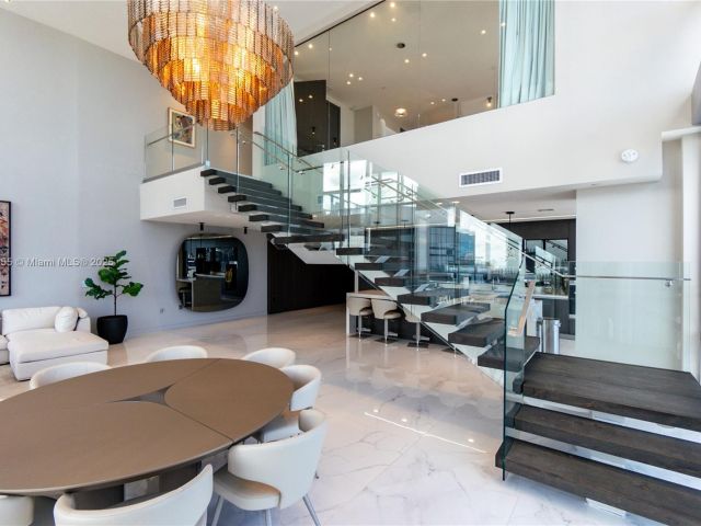 Apartment for rent  Unit #4611 - photo 6242019