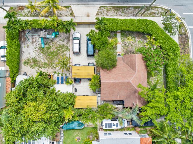 Home for sale at 1915 Lake Avenue - photo 6240388