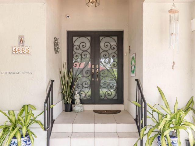 Home for sale at 4665 SW 159th Ct - photo 6238316