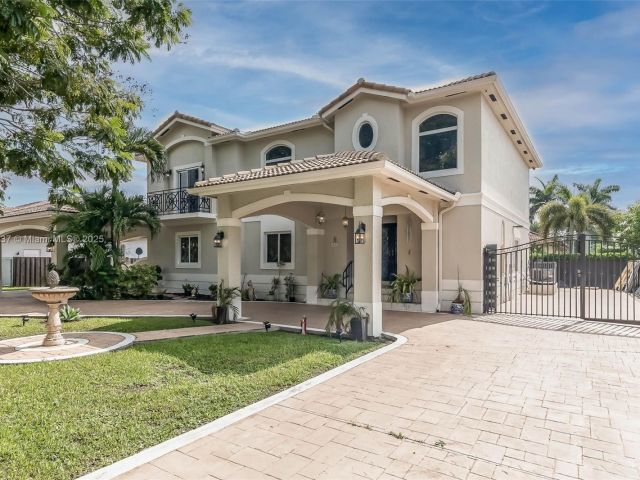 Home for sale at 4665 SW 159th Ct - photo 6238320