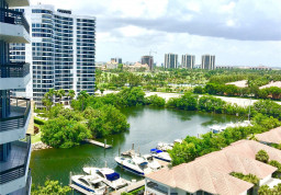 Apartment #1208 at Mystic Pointe 500