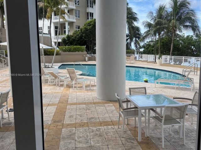 Apartment for rent  Unit #1904 - photo 6241774