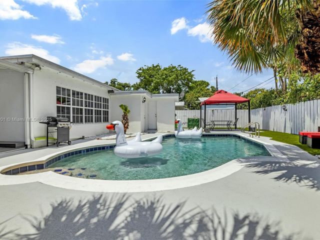 Home for rent at  - photo 6240582