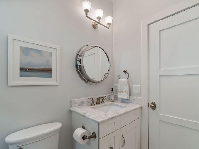 Home for rent at 2225 S Ocean Boulevard 2 - photo 6252935