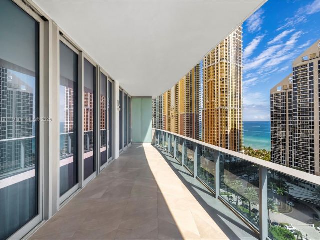 Apartment for rent  Unit #1604 - photo 6241297