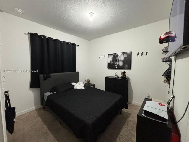 Home for sale at 830 SE 19th St - photo 7433972