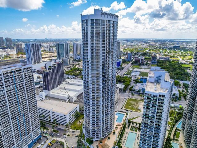 Apartment for sale  Unit #1204 - photo 6242184