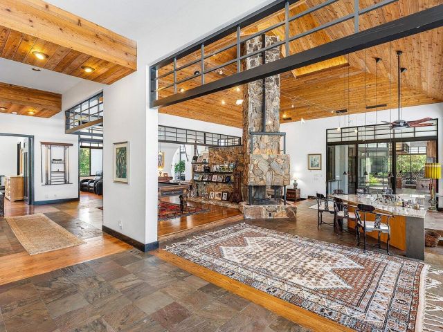 Home for sale at 8549 Surrey Lane - photo 6255320