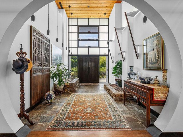 Home for sale at 8549 Surrey Lane - photo 6255328