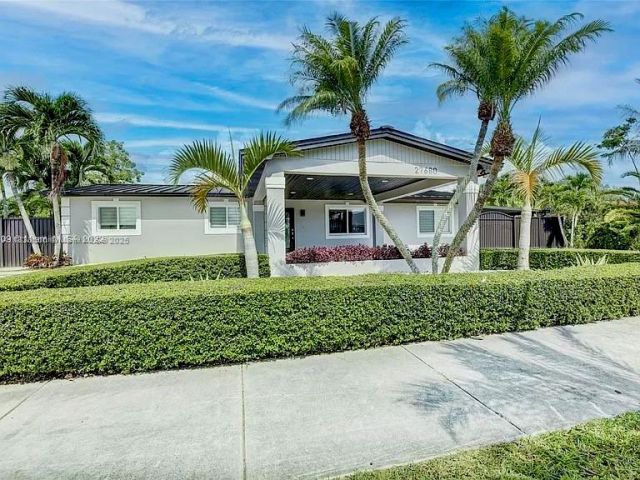 Home for rent at 27680 SW 162nd Ave 0 - photo 6248894