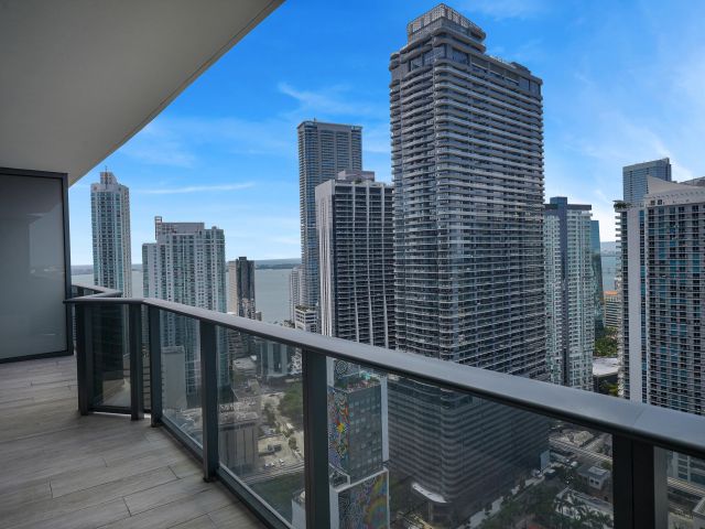 Apartment for sale  Unit #3504 - photo 6243633