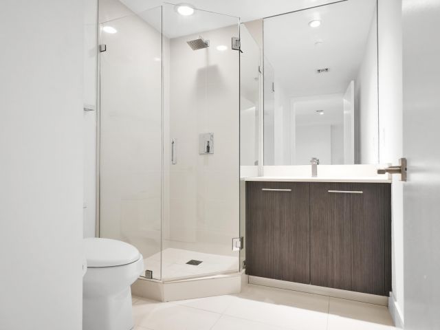 Apartment for sale  Unit #3504 - photo 6243643