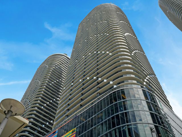 Apartment for sale  Unit #3504 - photo 6243647