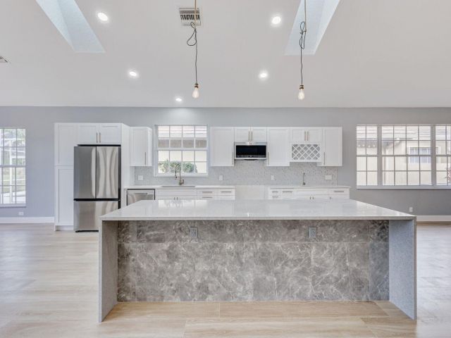 Home for rent at 8300 Bob O Link Drive - photo 6242153