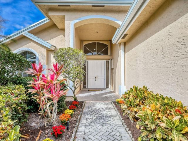 Home for rent at 8300 Bob O Link Drive - photo 6242160