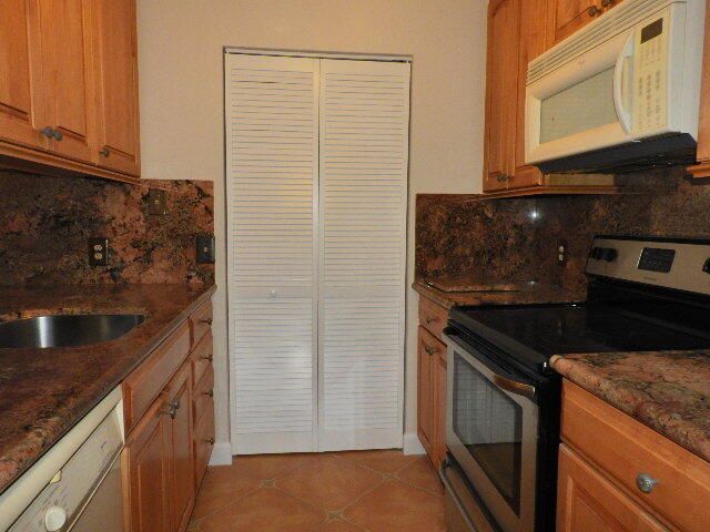Home for rent at 22378 Pineapple Walk Drive - photo 6251905