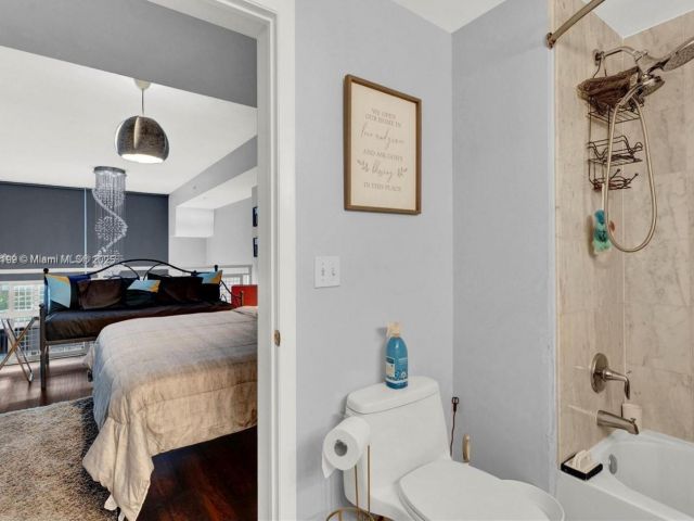 Apartment for sale  Unit #440 - photo 6244888