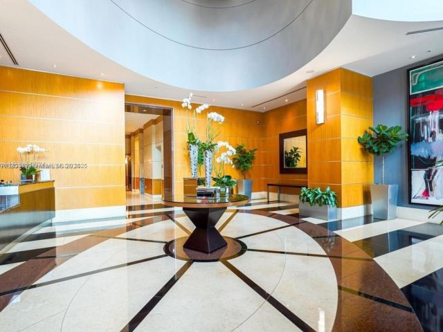 Apartment for sale  Unit #440 - photo 6244900