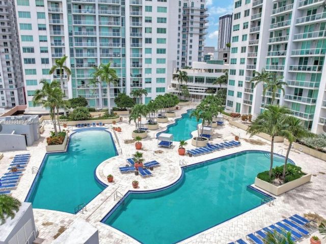 Apartment for sale  Unit #440 - photo 6244904