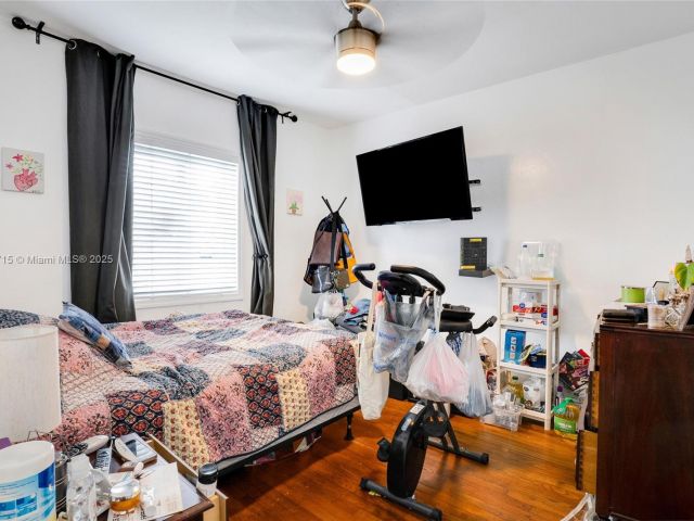 Home for sale at 104 SW 40th Ave - photo 6274653