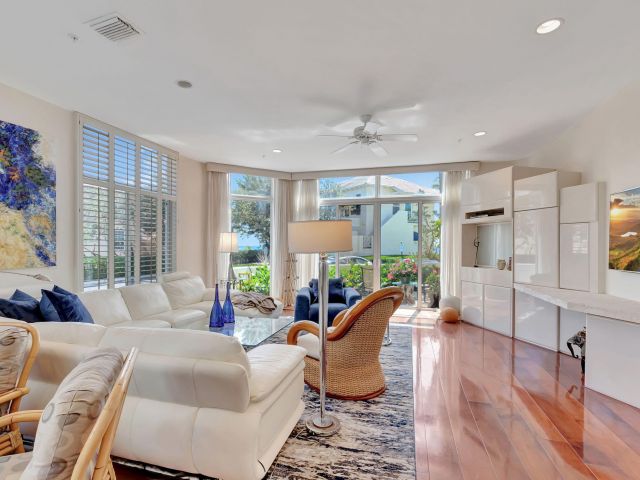 Home for rent at 2115 S Ocean Boulevard 14 - photo 6252824