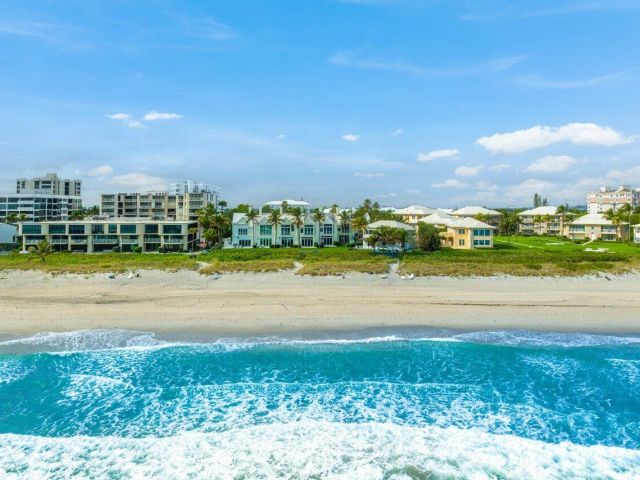 Home for rent at 2115 S Ocean Boulevard 14 - photo 6252832