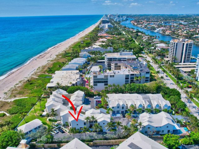 Home for rent at 2115 S Ocean Boulevard 14 - photo 6677136