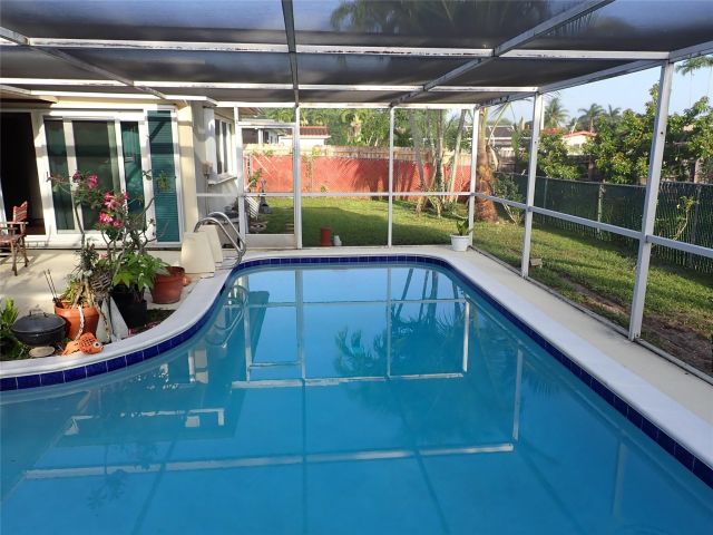 Home for sale at 8501 NW 19th St - photo 6247157