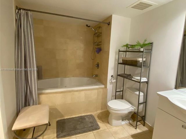 Apartment for rent  Unit #1409 - photo 6245764