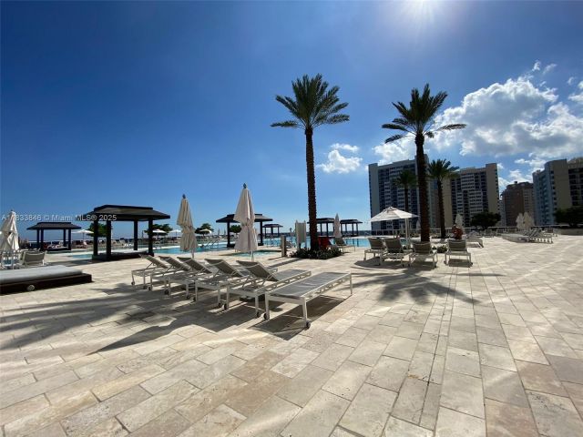 Apartment for rent  Unit #1409 - photo 6245774