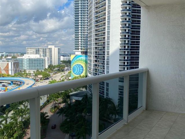 Apartment for rent  Unit #1409 - photo 6245779