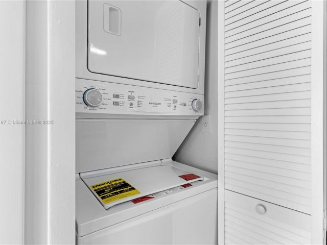 Home for sale at 6514 SW 128th Pl 6514 - photo 6268915