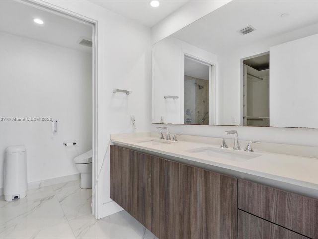 Apartment for sale  Unit #1503 - photo 6283105