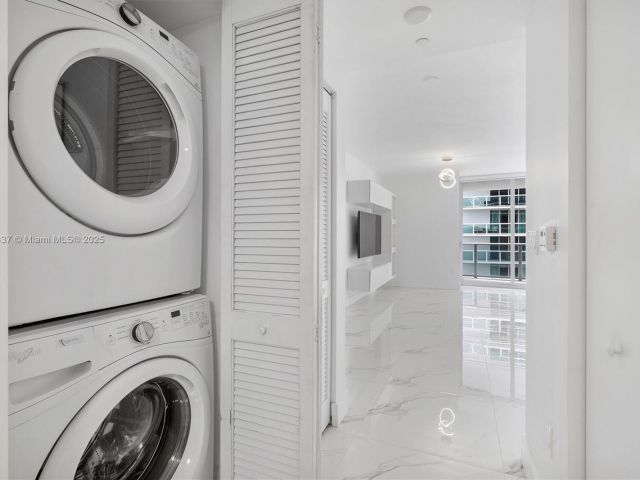 Apartment for sale  Unit #1503 - photo 6283106