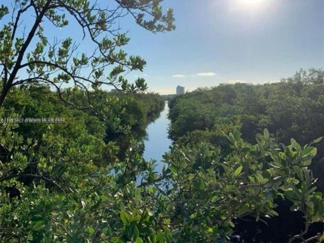 Home for sale at 1125 Butternut Ln - photo 6243668