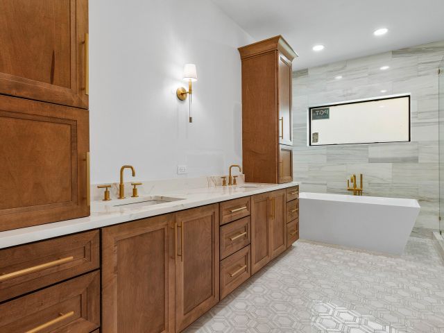 Home for sale at 7536 Fenwick Place - photo 6251730