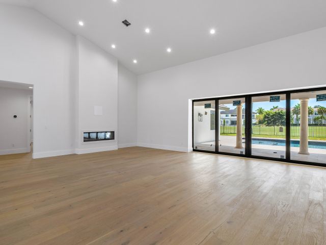 Home for sale at 7536 Fenwick Place - photo 6251732