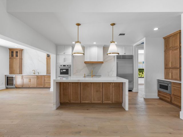 Home for sale at 7536 Fenwick Place - photo 6251738