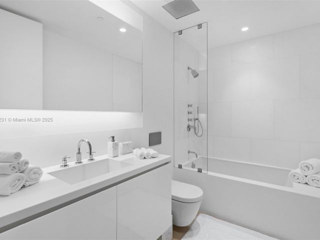 Apartment for sale  Unit #S-305 - photo 6269427