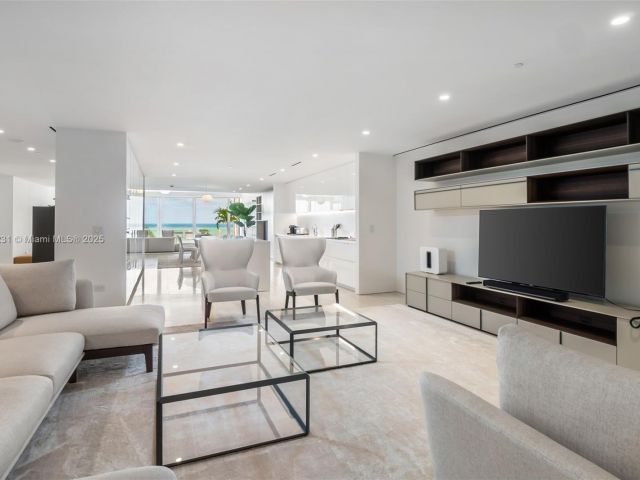 Apartment for sale  Unit #S-305 - photo 6269431